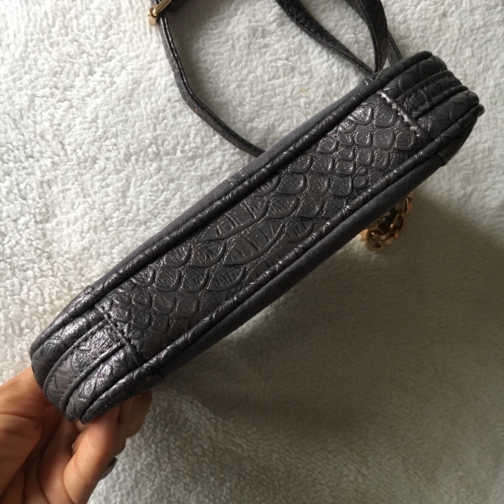 Deux Lux cross body bag - Picture 8 of 8